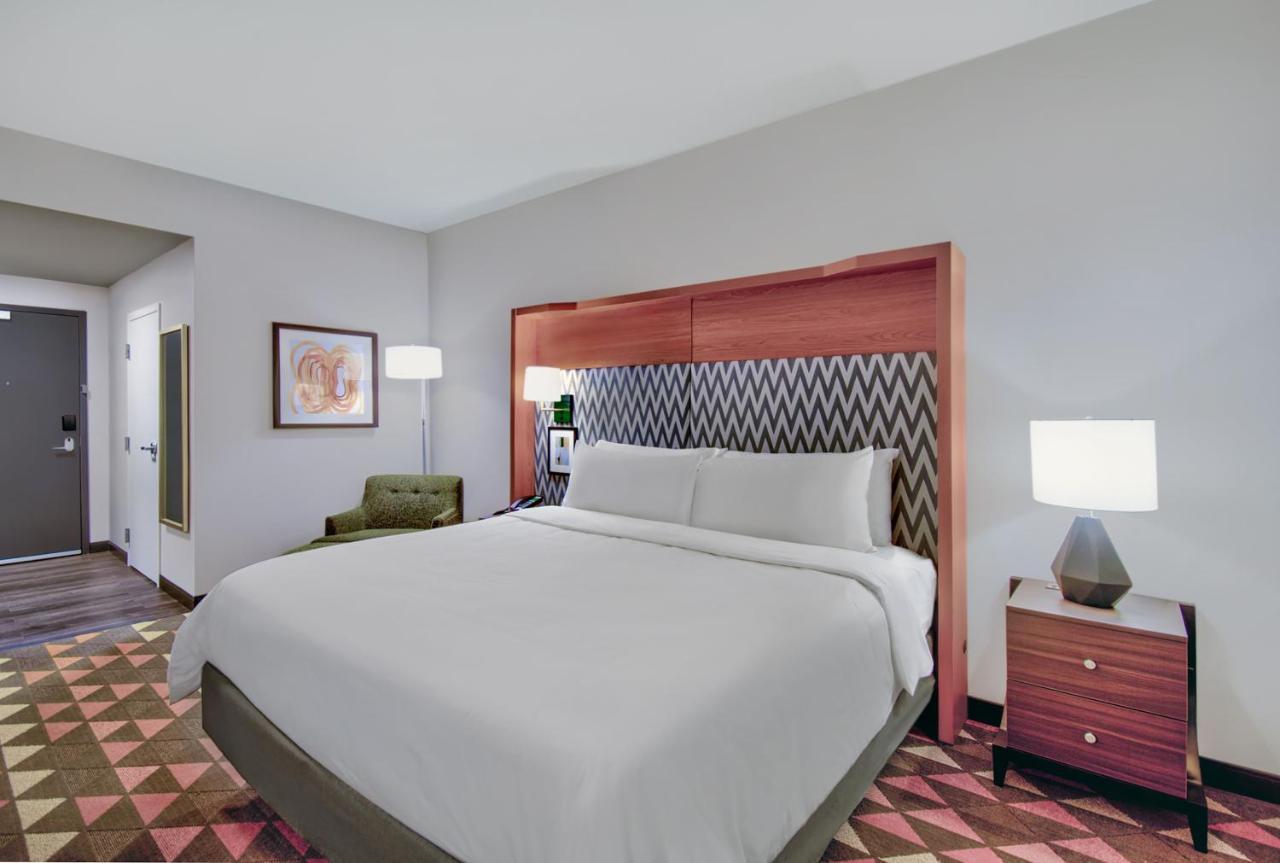 Holiday Inn - Erie By Ihg Ngoại thất bức ảnh